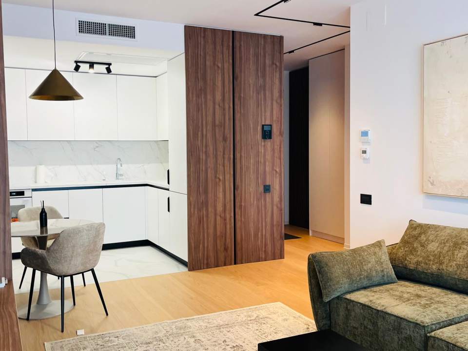 Apartament cu 2 camere de închiriat în One Floreasca Towers, Floreasca, Sector 2 poza nr. 4