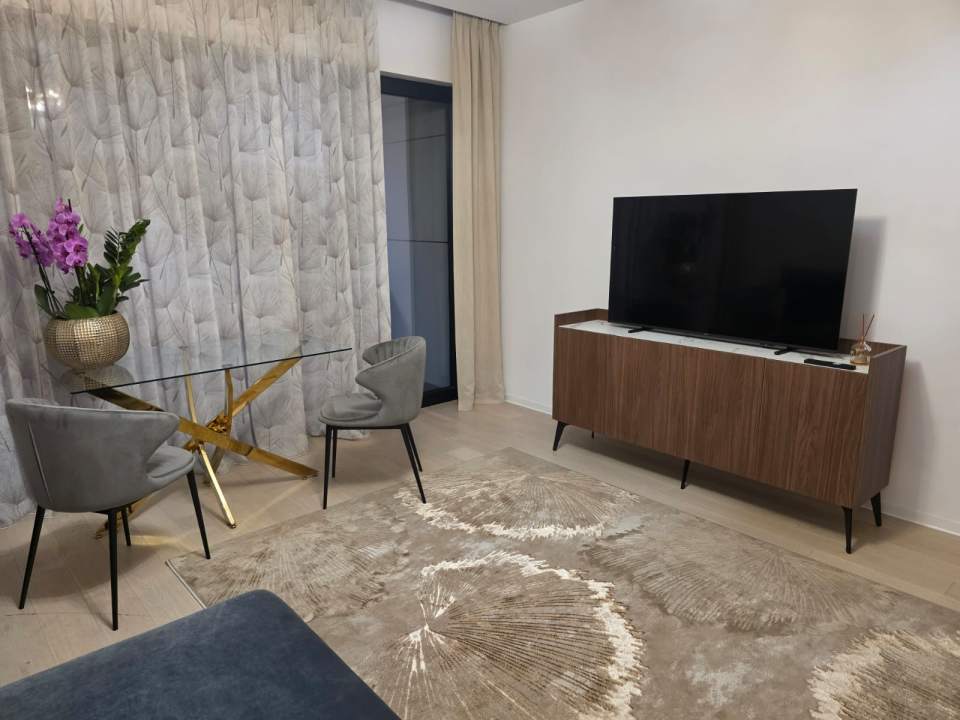 1 Bedroom Apartment For Rent In One Lake Club, Floreasca, Sector 2 photo no. 2