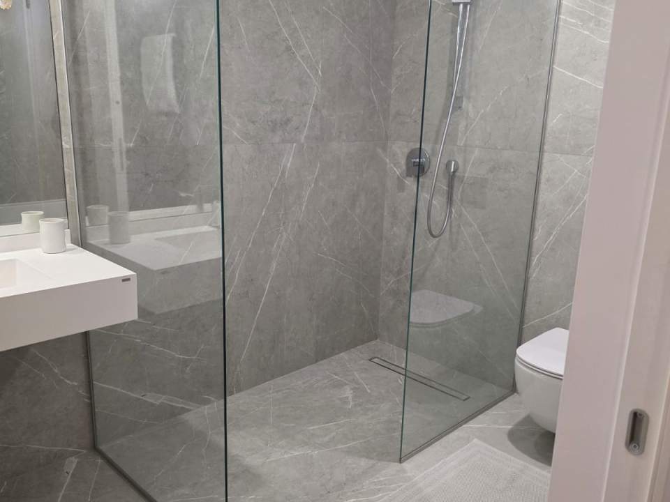 1 Bedroom Apartment For Rent In One Lake Club, Floreasca, Sector 2 photo no. 8