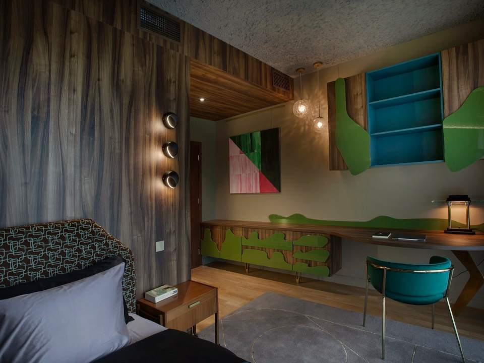 Apartament cu 4 camere de vânzare în ROOM 12, Primăverii poza nr. 12