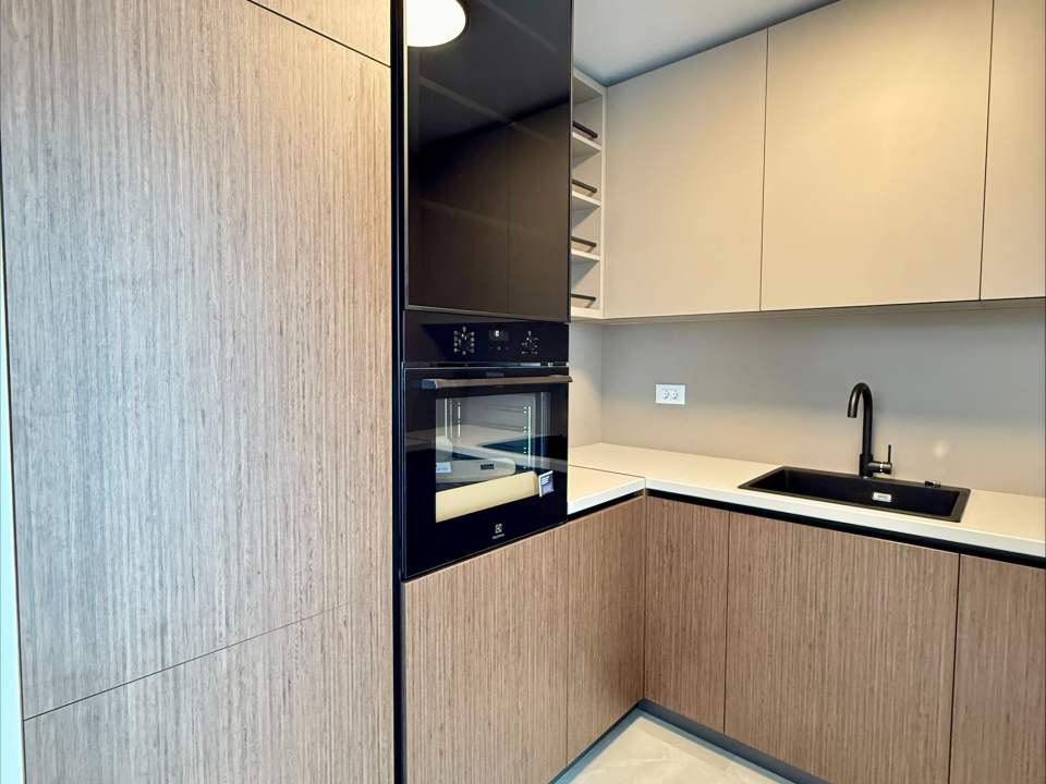 Apartament cu 3 camere de vânzare în One Cotroceni Park, Cotroceni, Sector 5 poza nr. 2