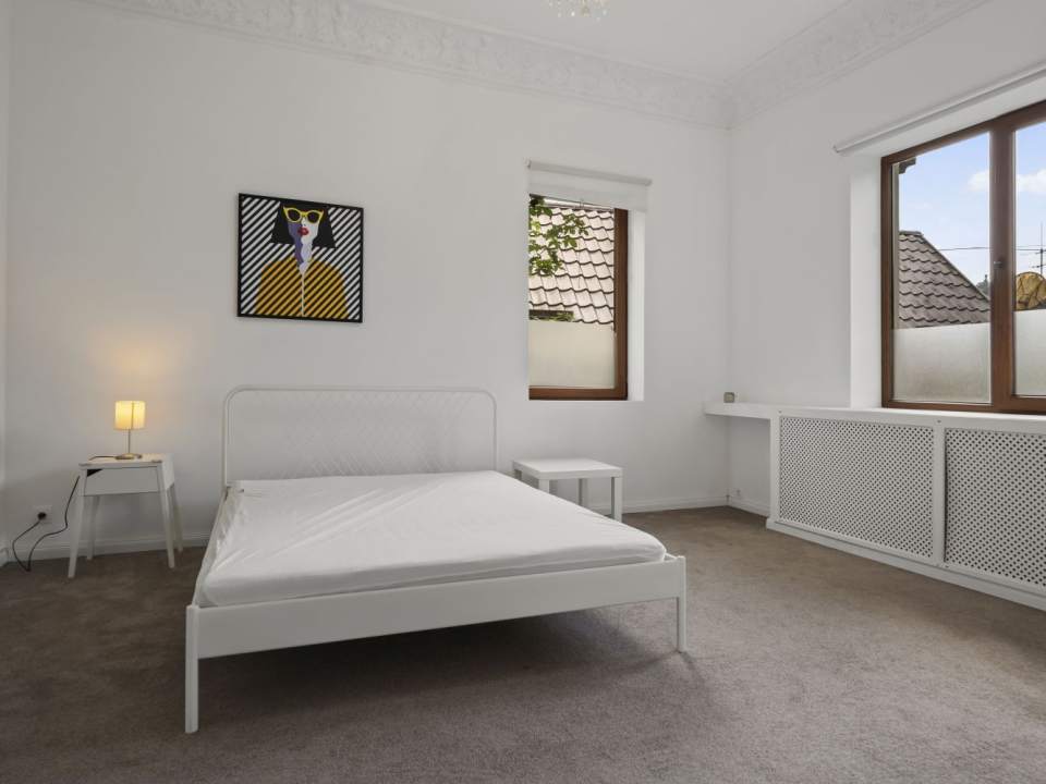 Vila scriitorilor din Sinaia poza nr. 5
