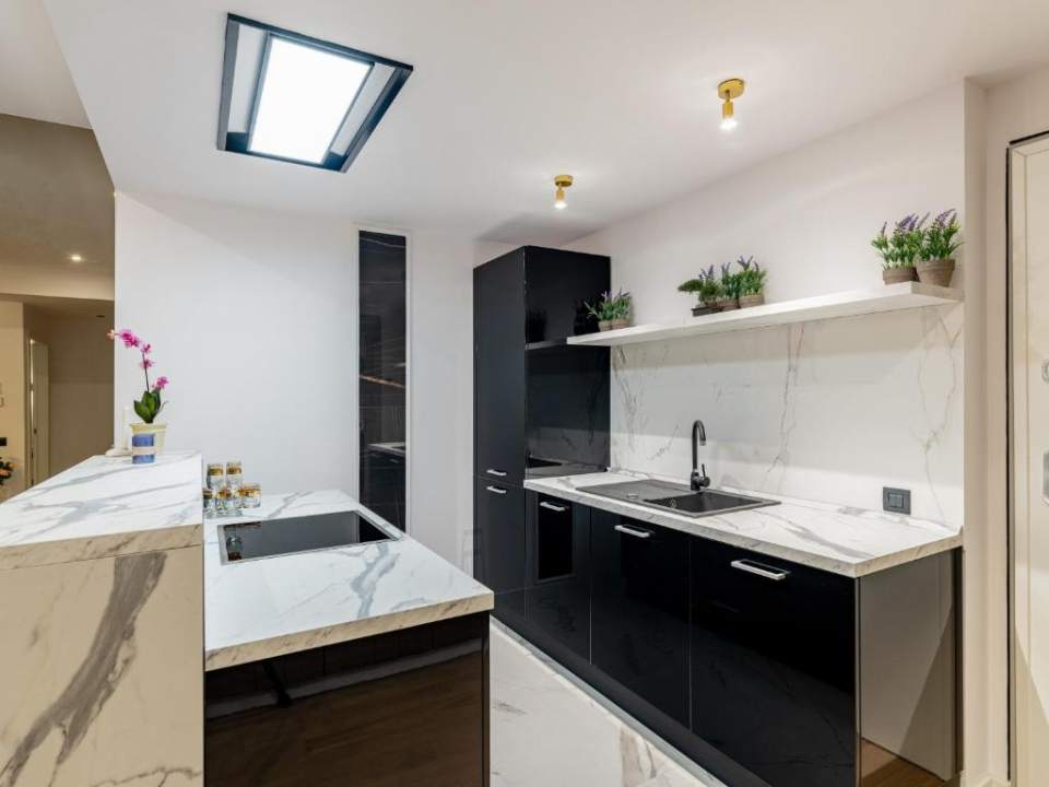 Apartament cu 2 camere de închiriat în One Herăstrău Towers, Herăstrău, Sector 1 poza nr. 3