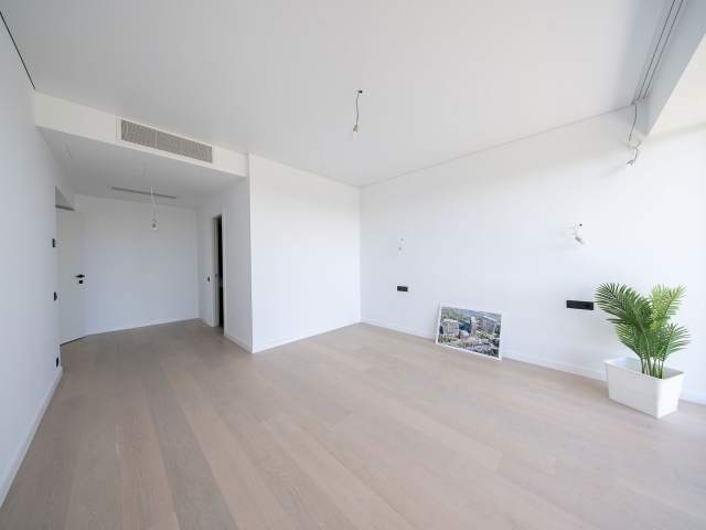 Apartament cu 4 camere de vânzare în One High District, Tei, București