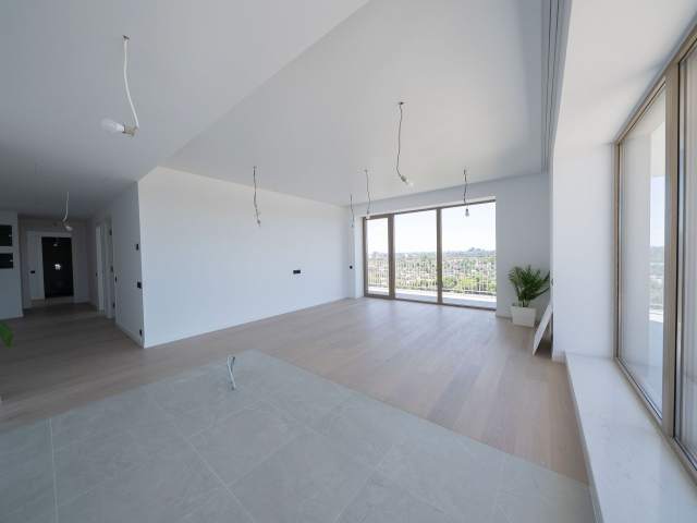 Apartament cu 4 camere de vânzare în One High District, Tei, București