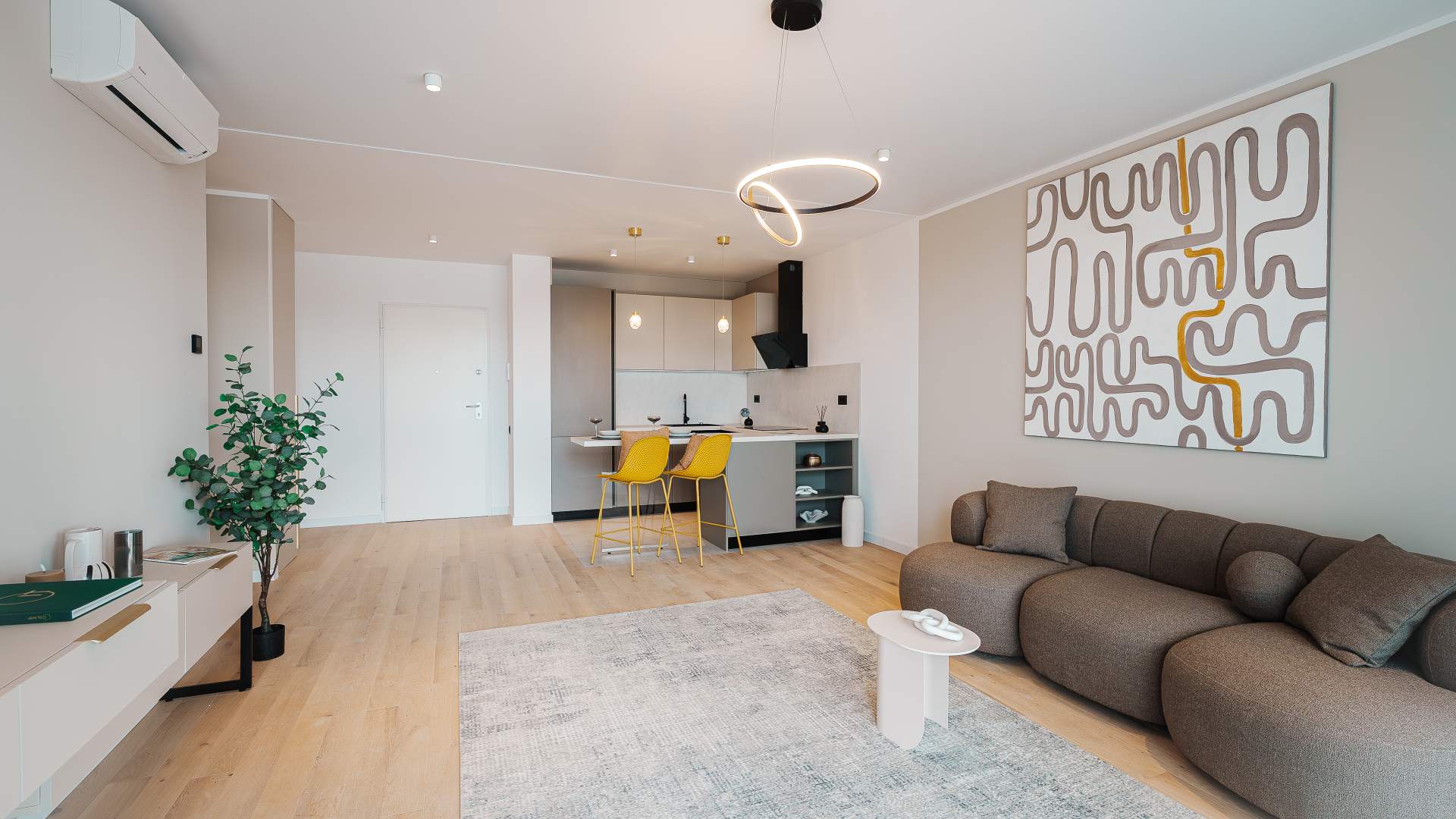 Unitățile locative One United Properties