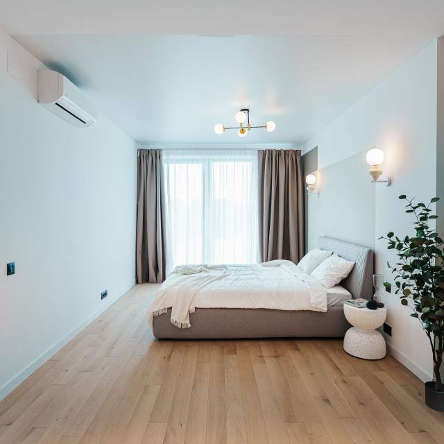 Penthouse cu 4 camere de vânzare în One Lake District, Tei, București