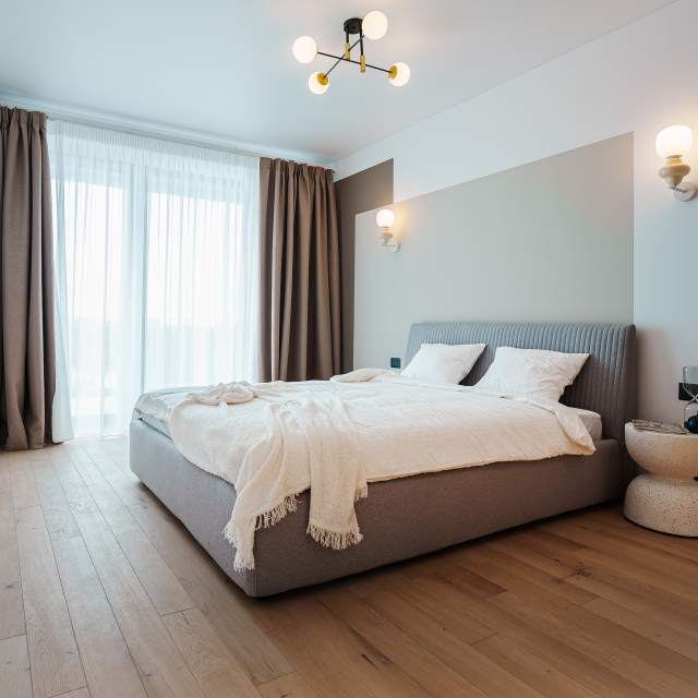 Studio For Sale In One Lake District, Tei, București