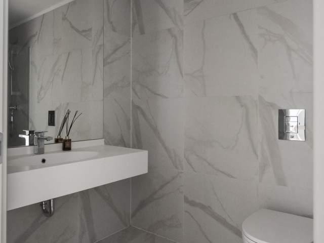 3 Bedroom Apartment For Sale In One Lake District, Tei, București